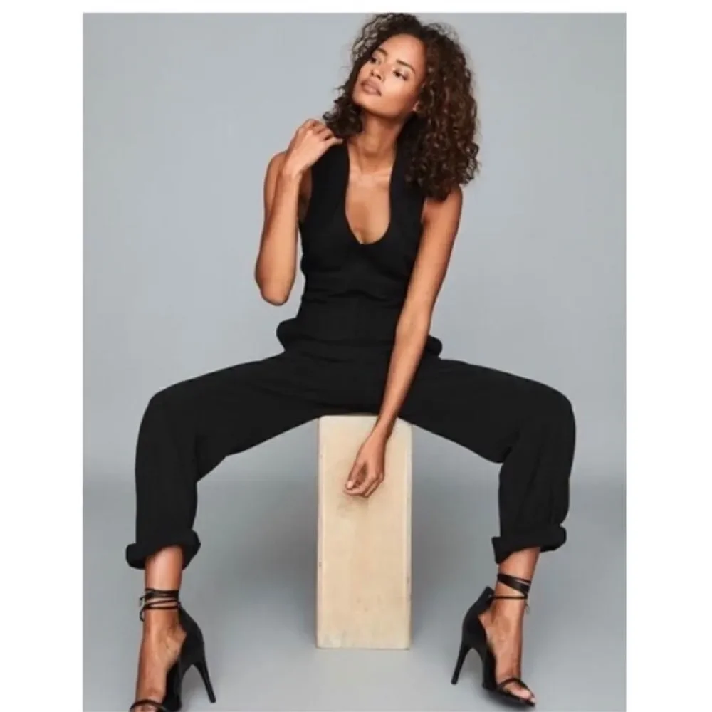 Reiss Valerie Plunge V-Neck Front Zipper Wide Leg Jumpsuit BNWT